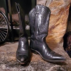 Very loved Code West cowboy boots